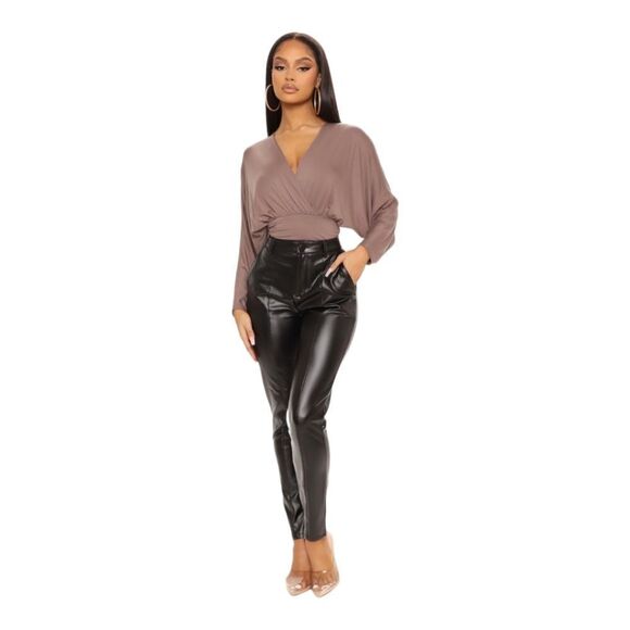 Fashion Nova NWT Meet Me There Surplice Top in Mocha sz XL - Picture 7 of 14